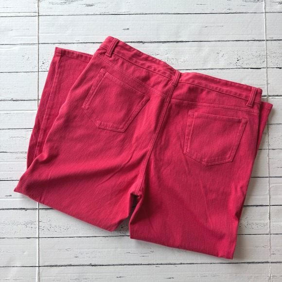 LL Bean Classic Fit Dark Coral Denim Jeans Womens Size 16 Reg Cropped Capris - Picture 4 of 12